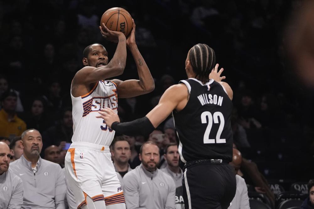 得更加引人 得更加引人