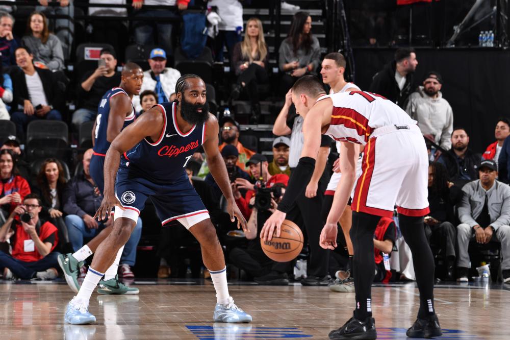 在亚洲足球 在亚洲足球